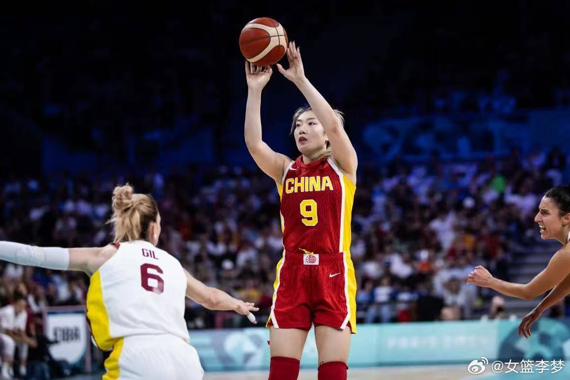 皇冠信用网如何注册_宫鲁鸣暗示李梦或缺席亚洲杯 后者发文暂别国家队