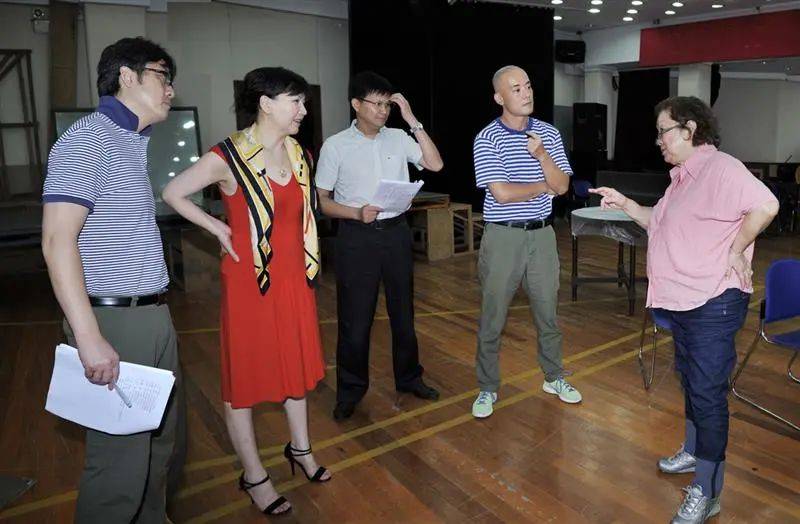 皇冠信用出租足球_上海著名演员因病去世皇冠信用出租足球，年仅50岁，网友：不敢相信！