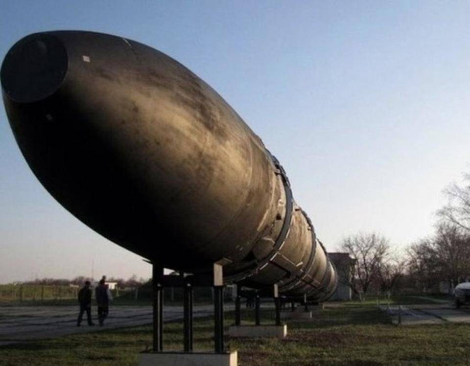 皇冠登3代理申请_梅德韦杰夫警告北约皇冠登3代理申请，俄将取消核武器的自我限制