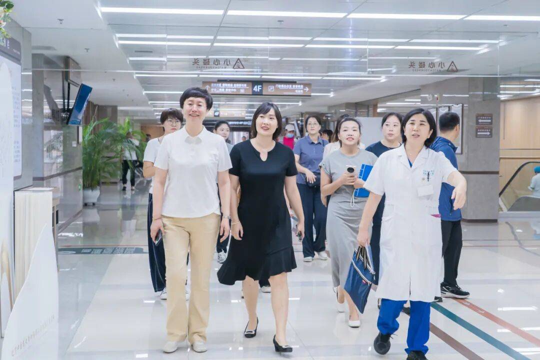 哈韦尔斯vs奥斯纳布鲁克_沈阳市皇姑区三台子街道领导李晓林一行到辽宁中医药大学附属第二医院参观调研